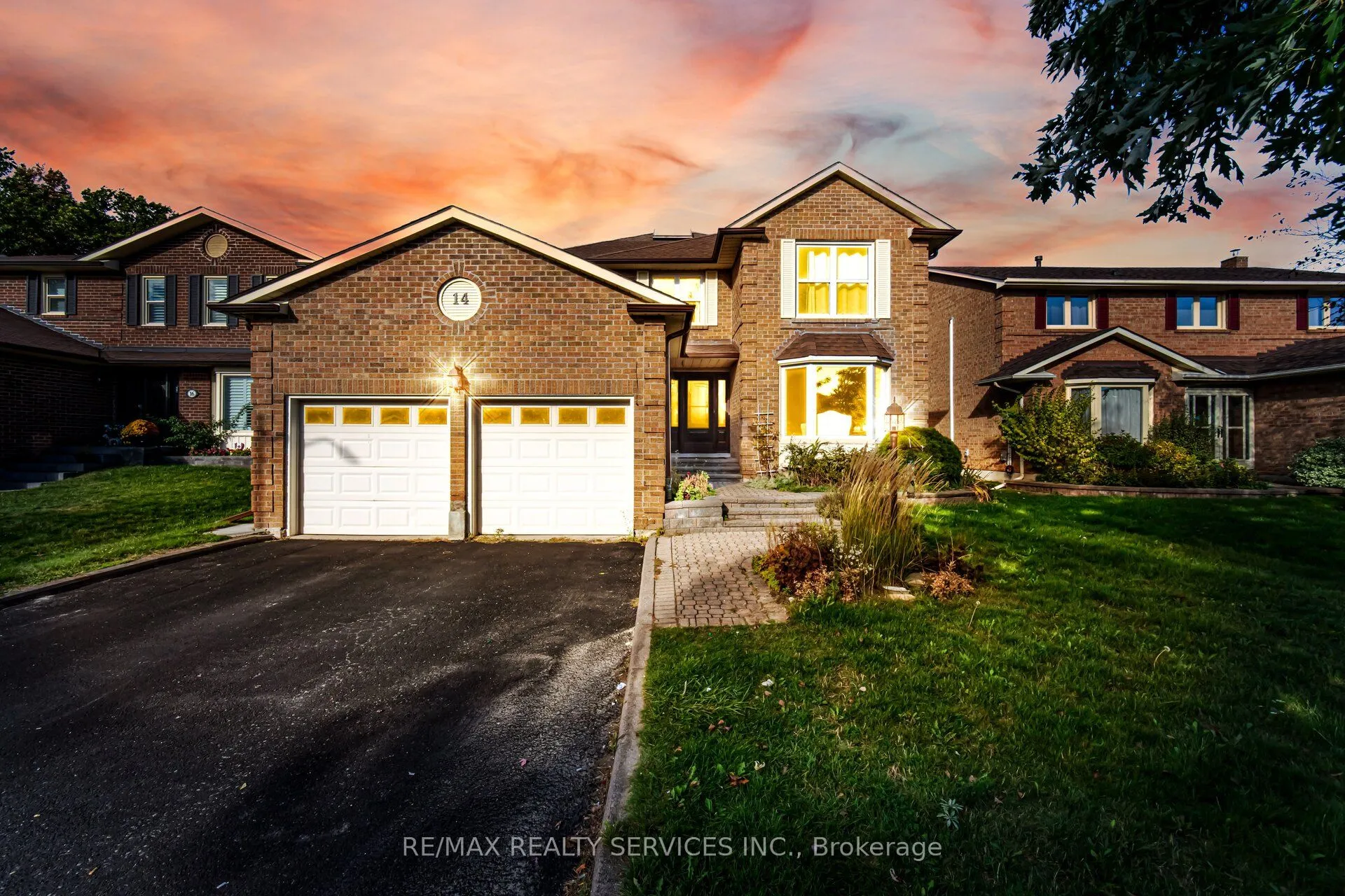 14 Milner Crescent, ON L1S 4W3