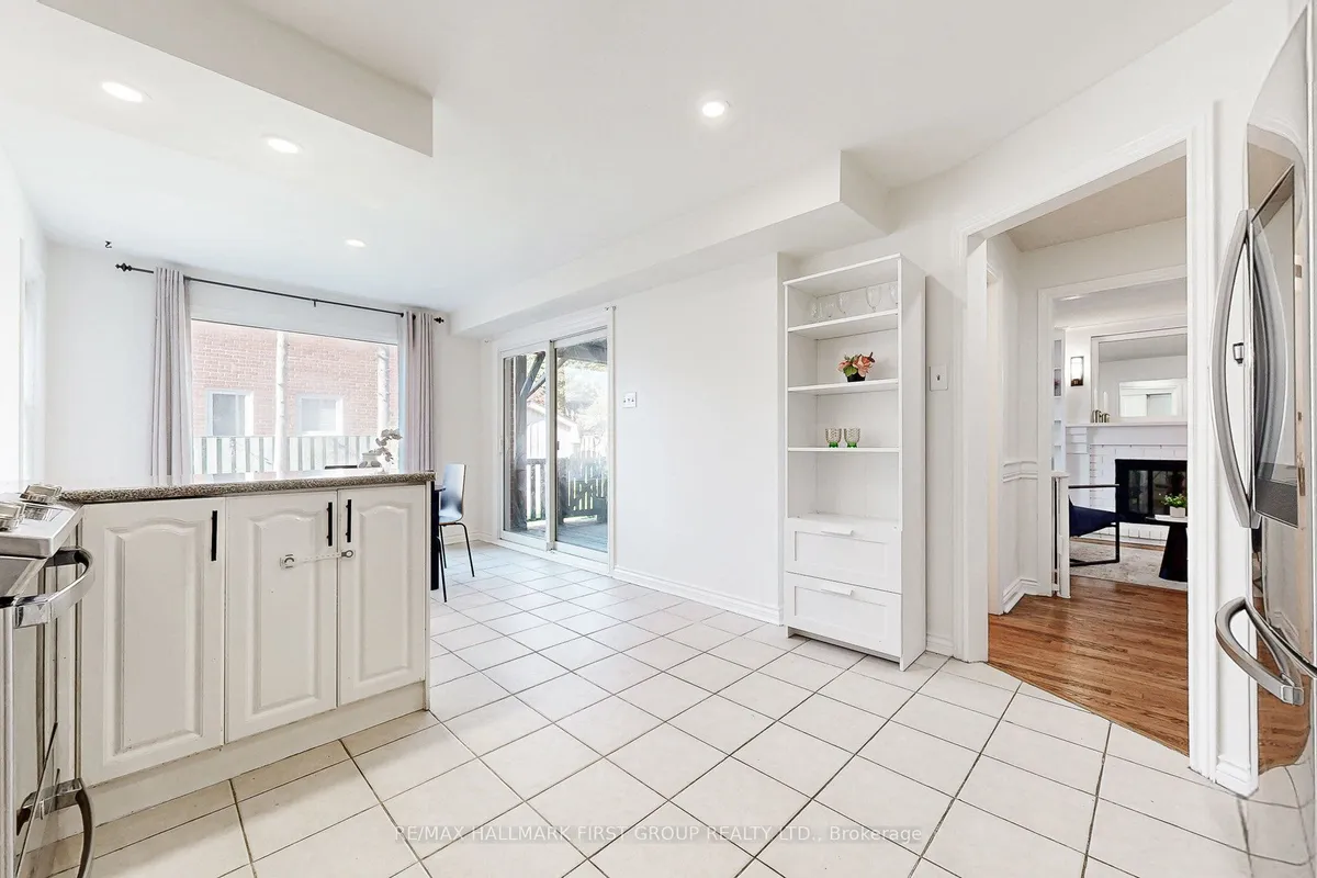 1522 Amberlea Road, ON L1V 4T7