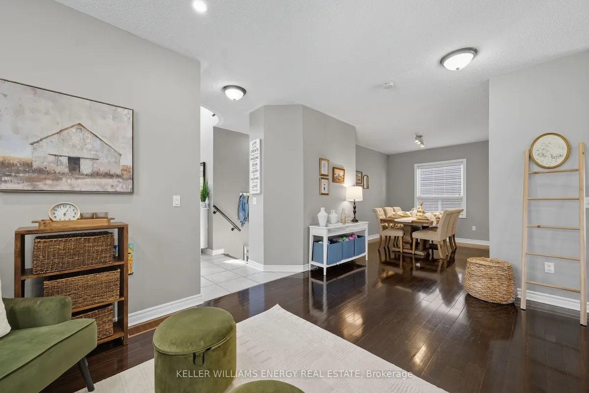 7 Mccorkell Street, ON L1C 0C1