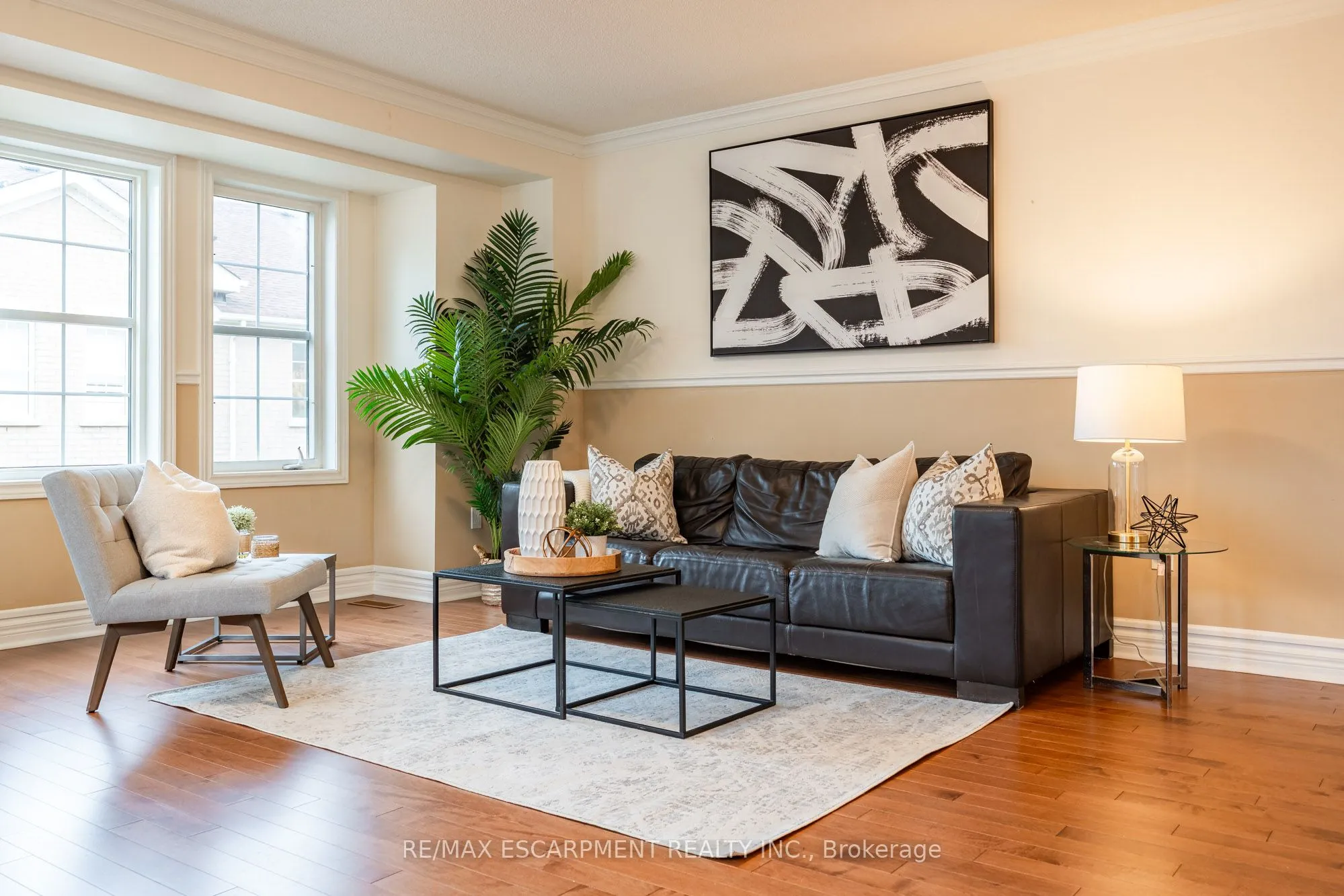 38 Archibald Mews, ON M1P 0A4