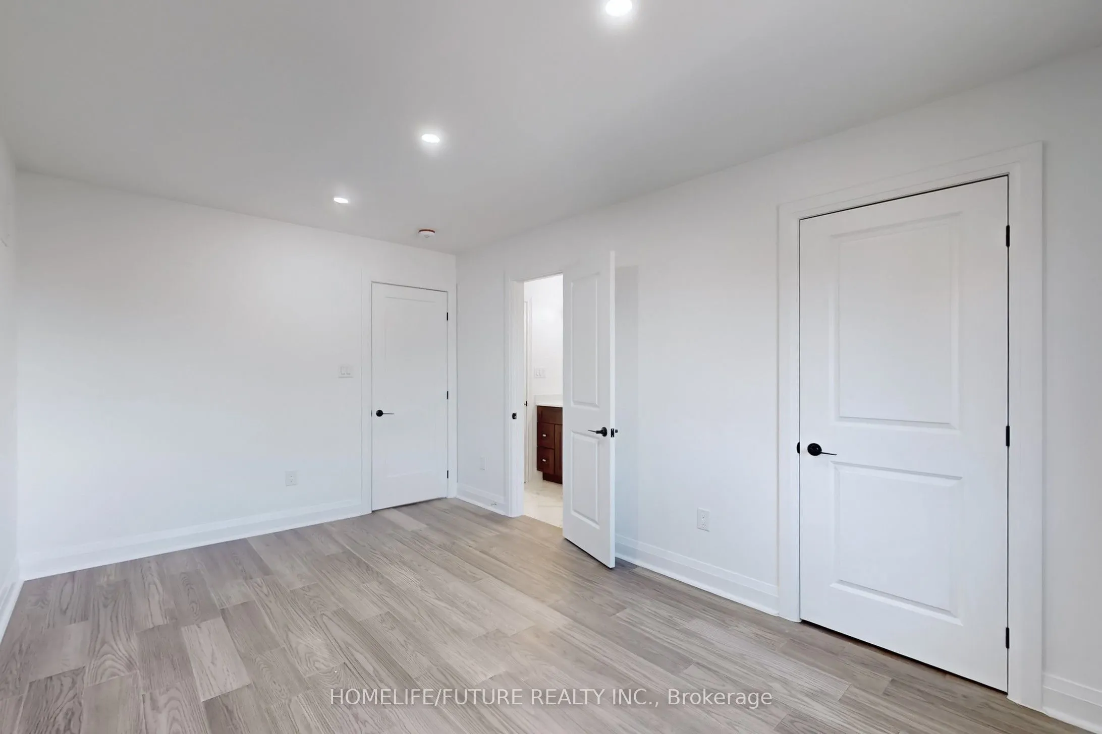 645 Fraser Avenue, ON L1J 6R8