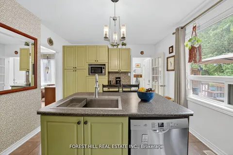 38 Scotia Avenue, ON M1L 4E6