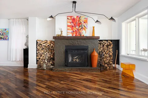 2 Park Avenue, ON M4E 1B6