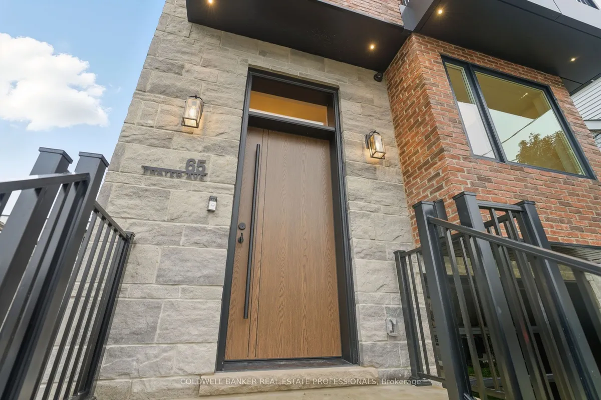 65 Frater Avenue, ON M4C 2H5