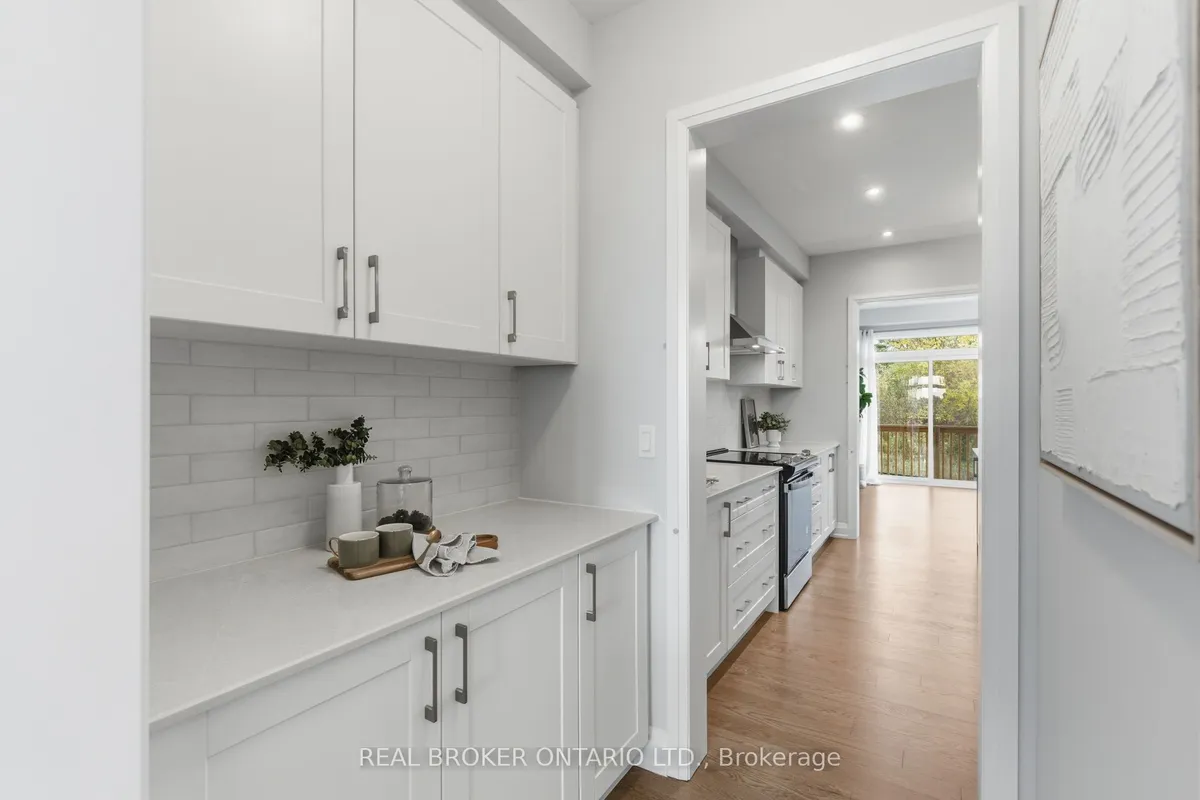 2825 Albatross Way, ON L1X 0P6