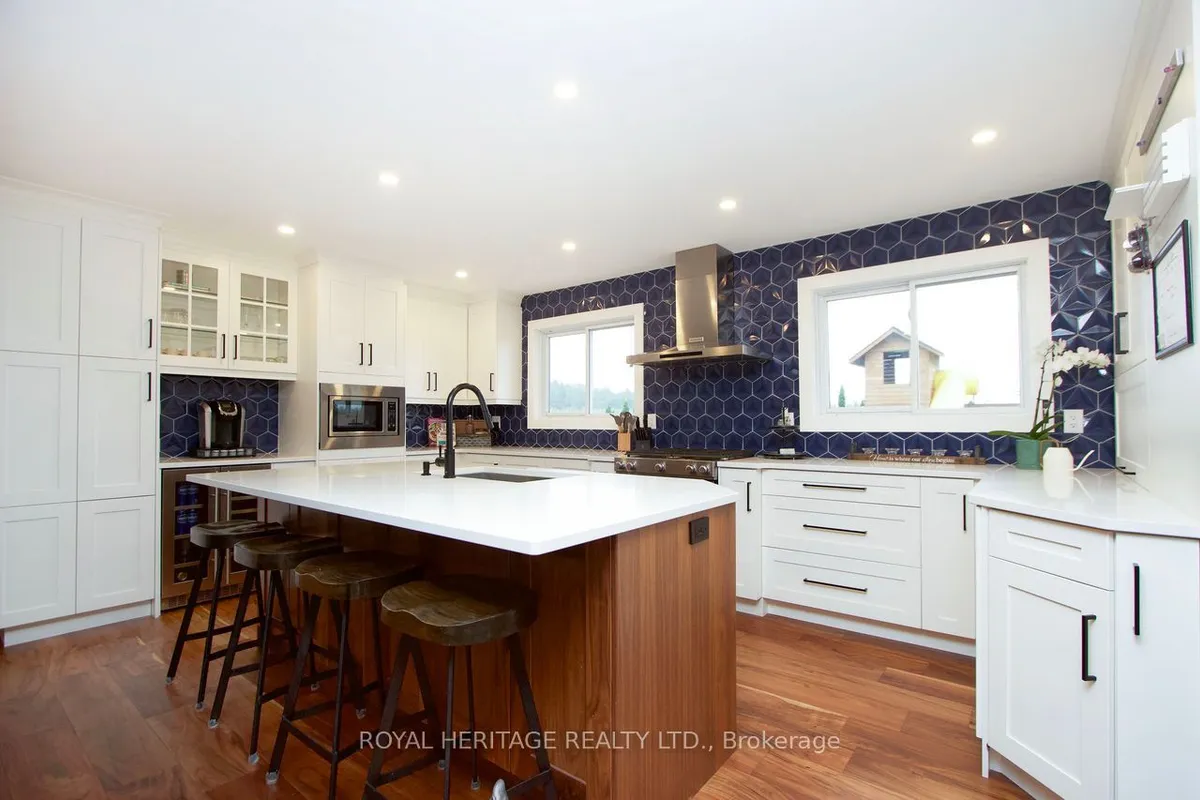 3517 Lockhart Road, ON L1B 0S1