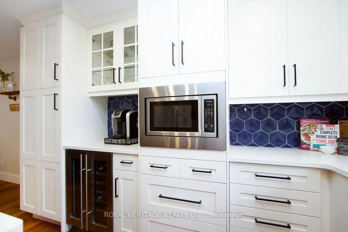 3517 Lockhart Road, ON L1B 0S1