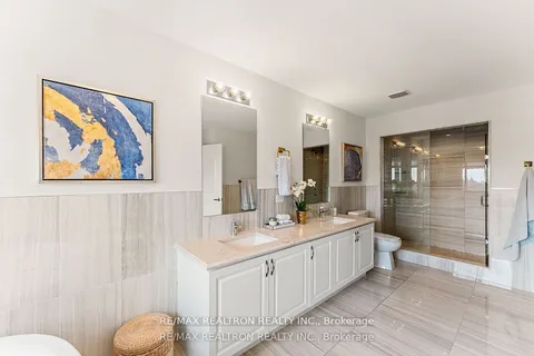 2657 Sapphire Drive, ON L1X 0G6