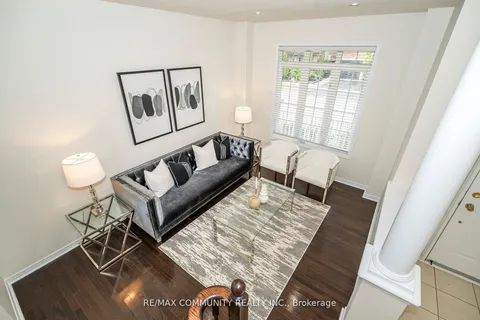 7 Cragg Crescent, ON L1T 0E4