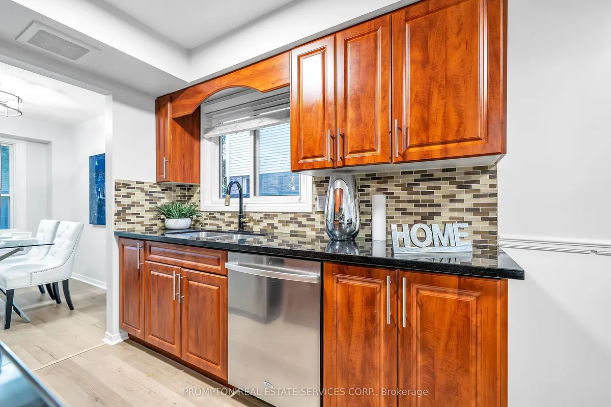 39 Frost Drive, ON L1P 1C8