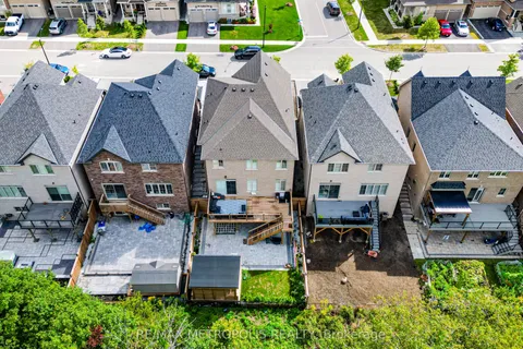 141 AUCKLAND Drive, ON L1P 0J2