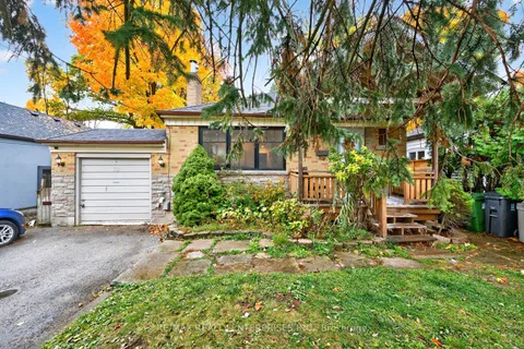 10 Colonial Avenue, ON M1M 2C2