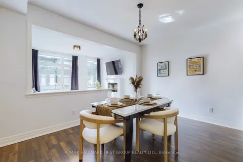 384 Arctic Red Drive, ON L1L 0M5