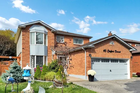 40 Stafford Crescent, ON L1N 8T6