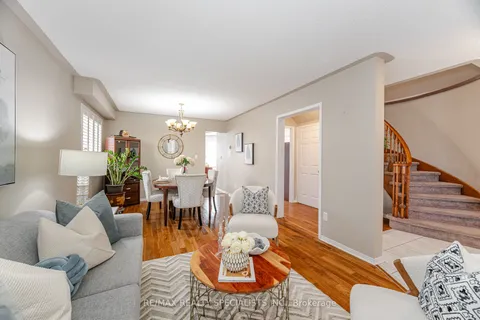 45 Bradshaw Street, ON L1C 2H4