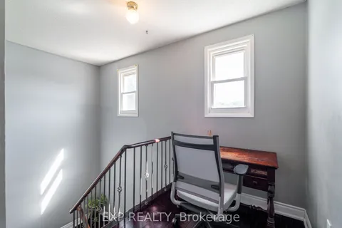 12 Empson Court, ON L1S 3Y3