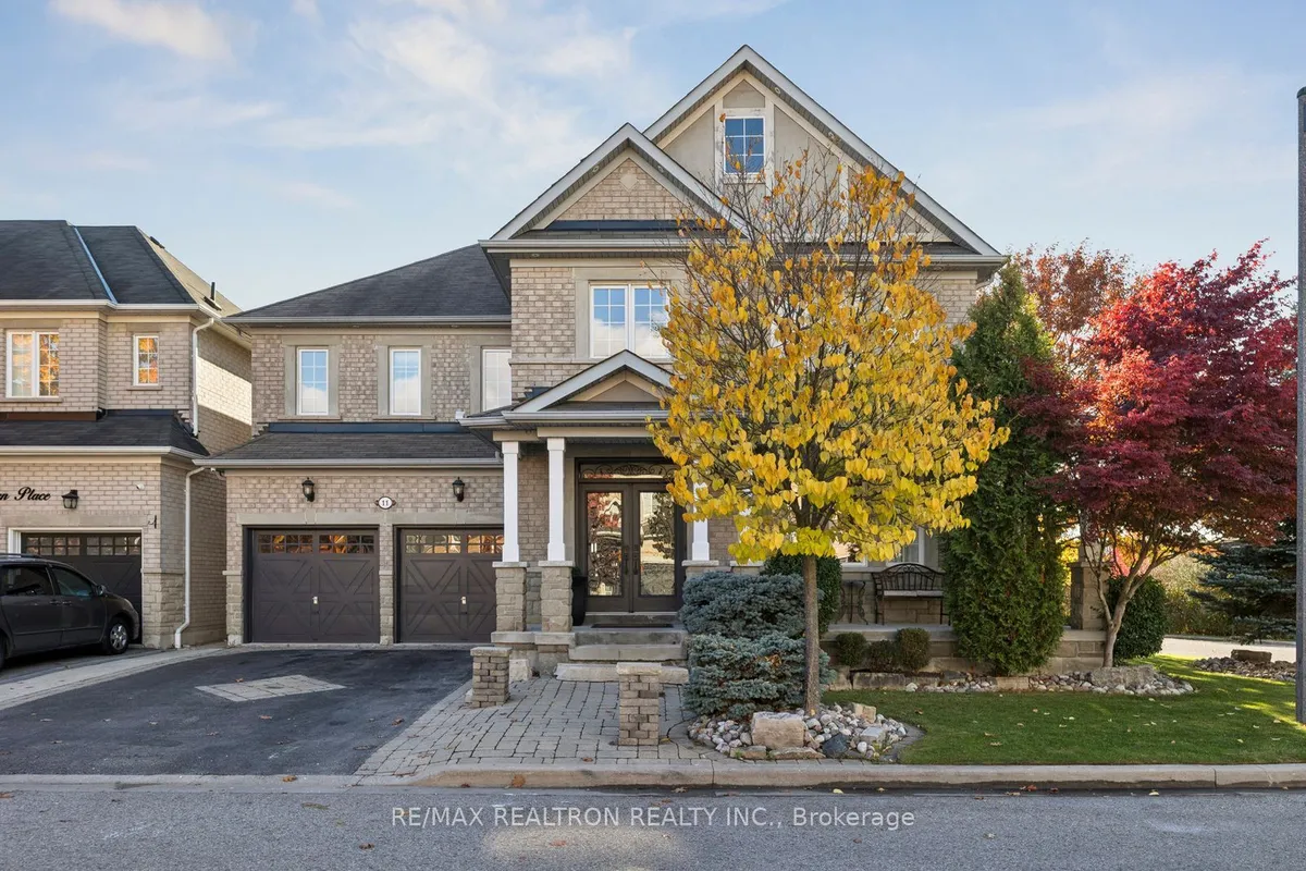 11 Shorten Place, ON L1T 0E9