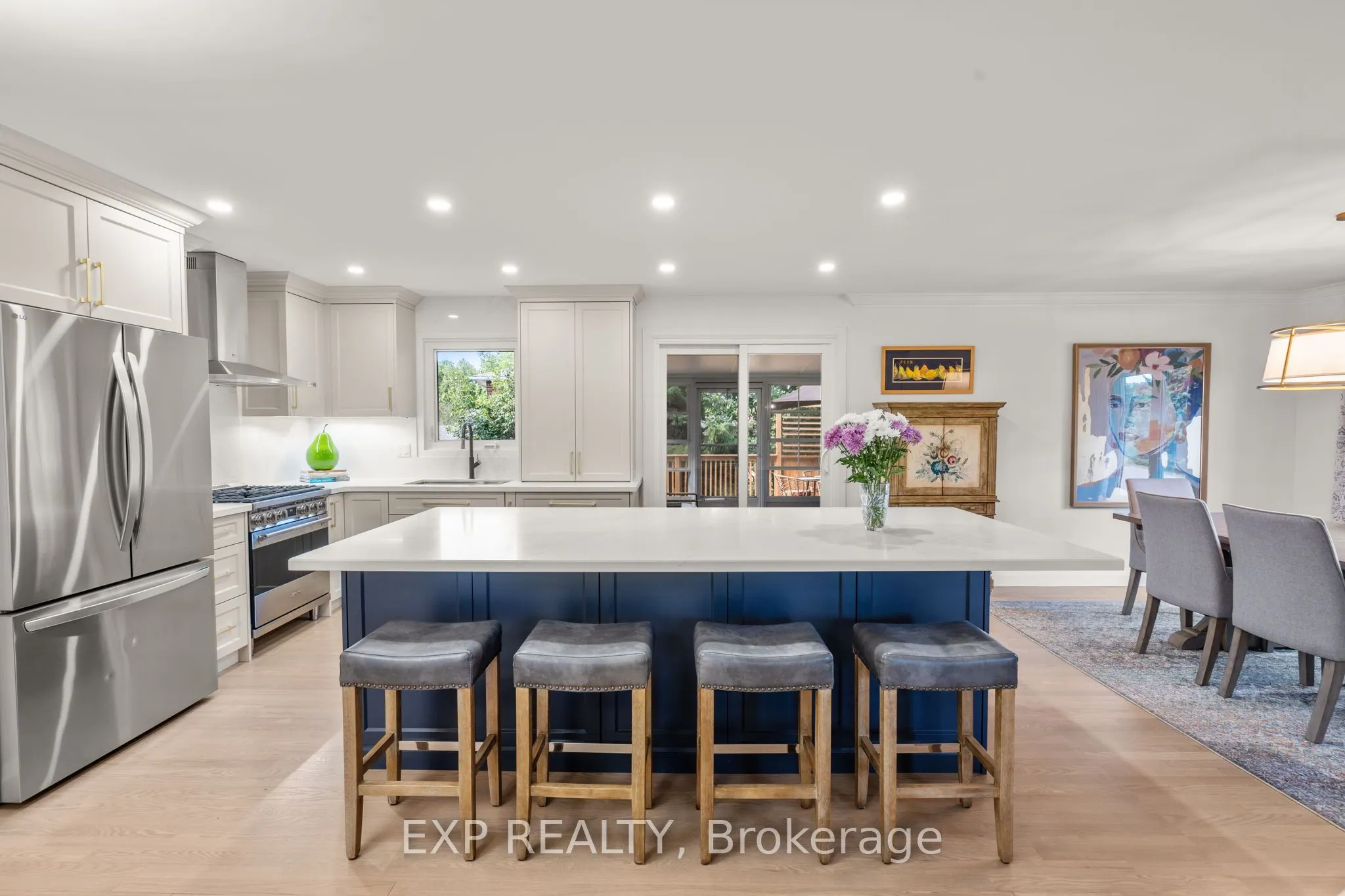 24 Riverview Drive, ON L9L 1N8