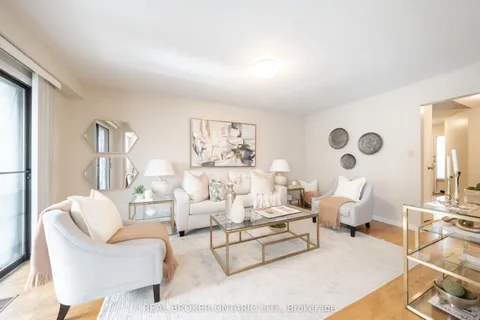 11 Blue Lagoon Court, ON M1J 3M3