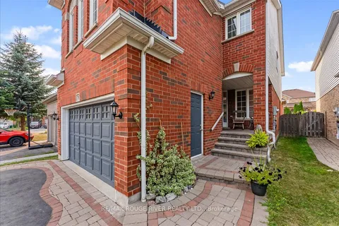 76 Merchants Avenue, ON L1P 1S6