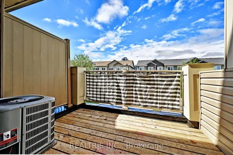 85 Tabaret Crescent, ON L1L 0G5