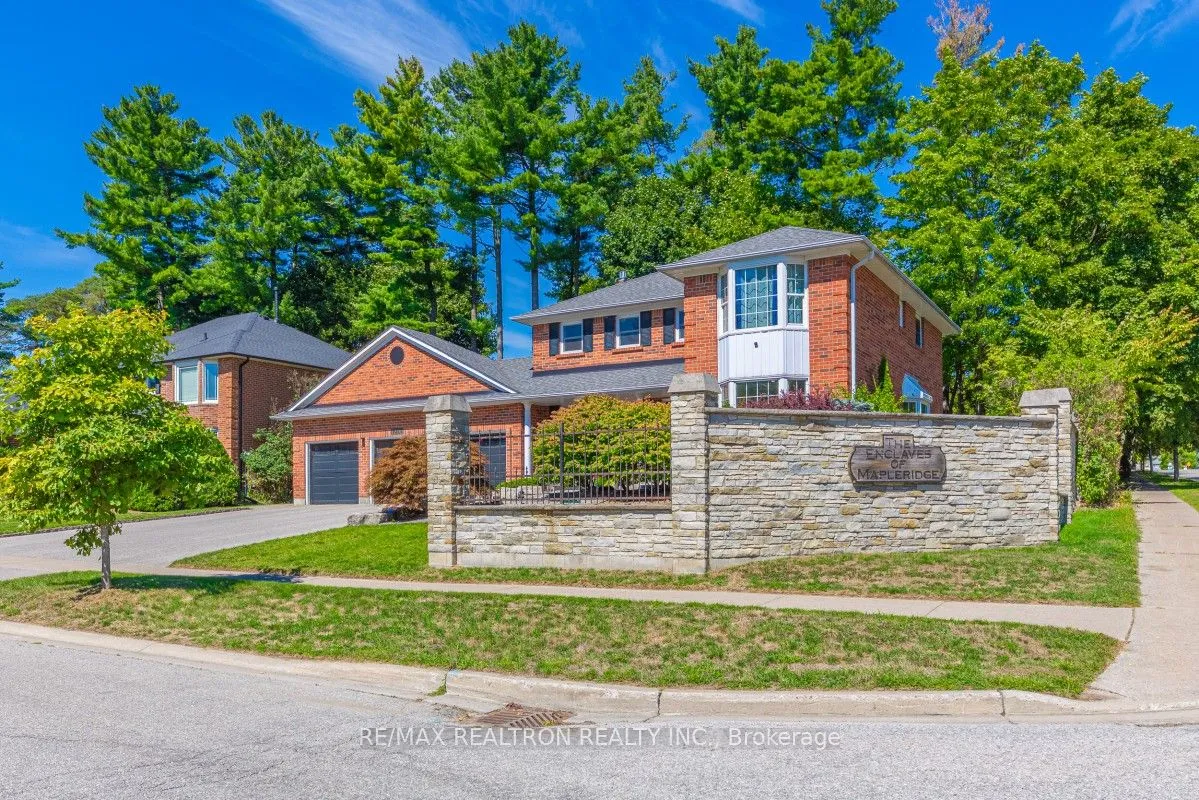 1206 Halsey Lane, ON L1X 1W1