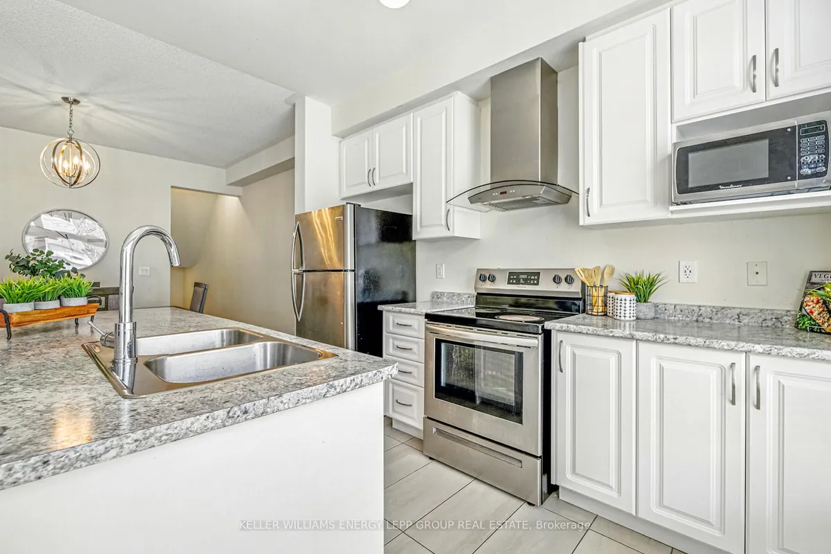 384 Arctic Red Drive, ON L1L 0M5