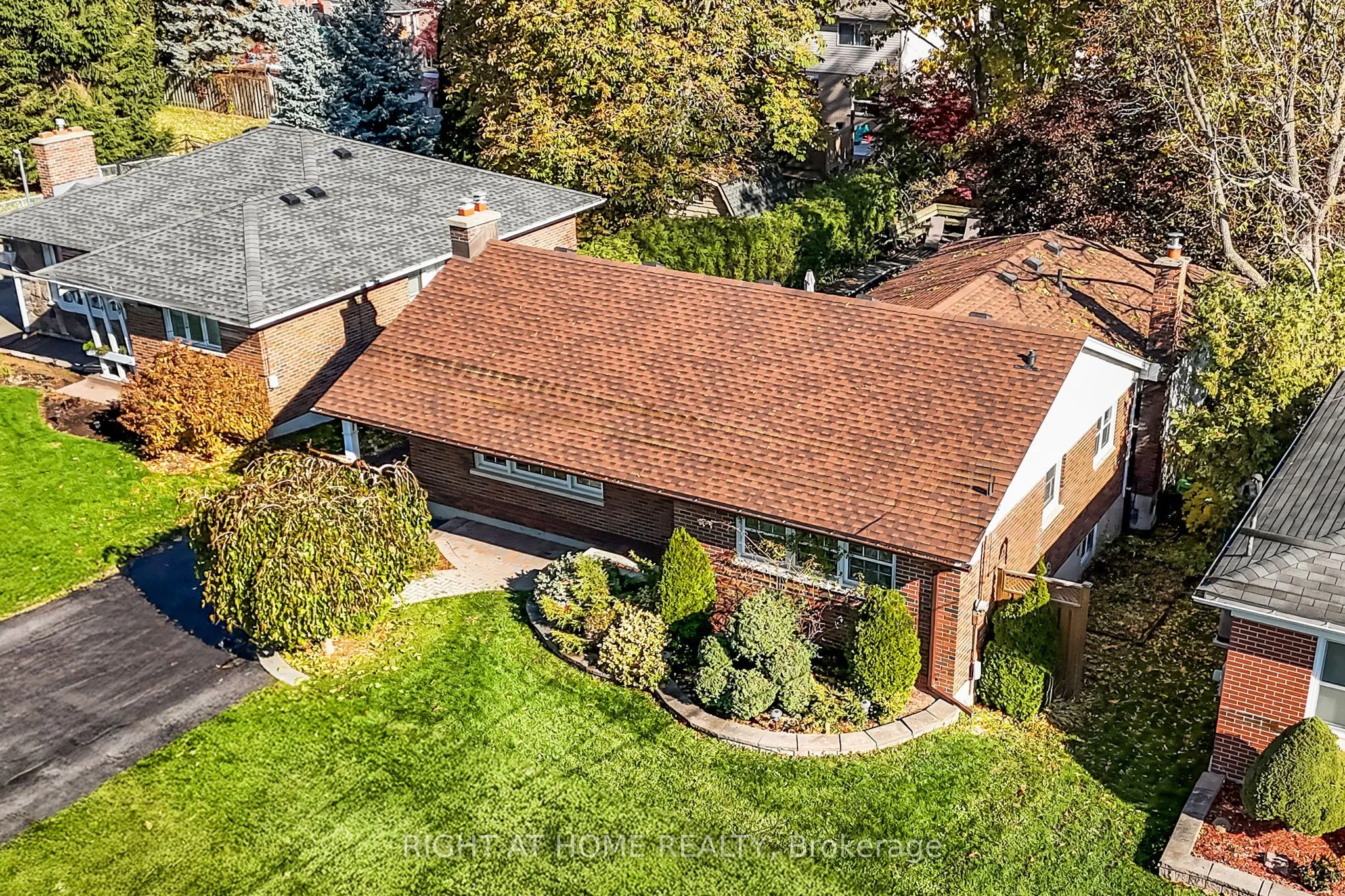 147 Liberty Street, ON L1C 2M2