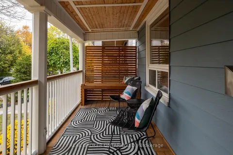 21 Stephenson Avenue, ON M4C 1E9