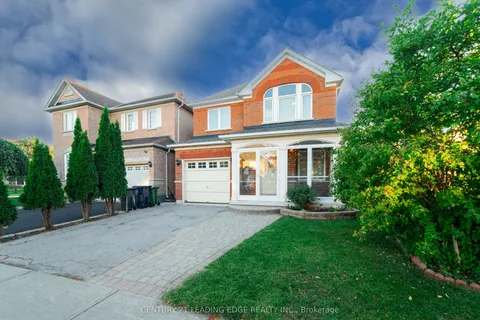 4 Glacier Crescent, ON M1X 2A9