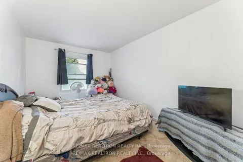 54 Rands Road, ON L1S 3P3