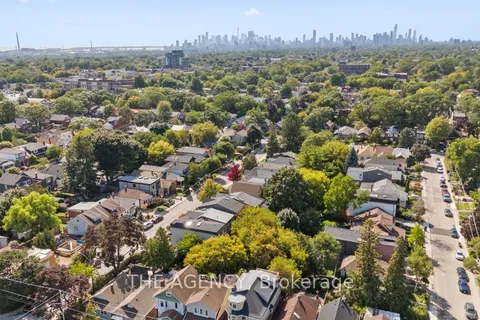 26 Gatwick Avenue, ON M4C 1W3