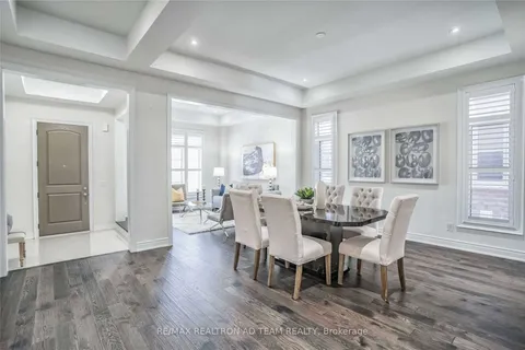 19 Pennine Drive, ON L1P 0C3