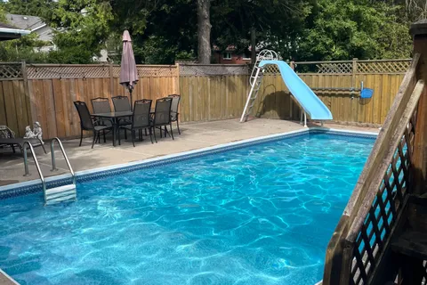 22 Tivoli Court, ON M1E 2A4