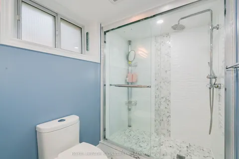 31 Castille Avenue, ON M1R 2C2