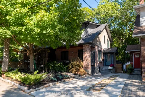 5 Wembley Drive, ON M4L 3C9