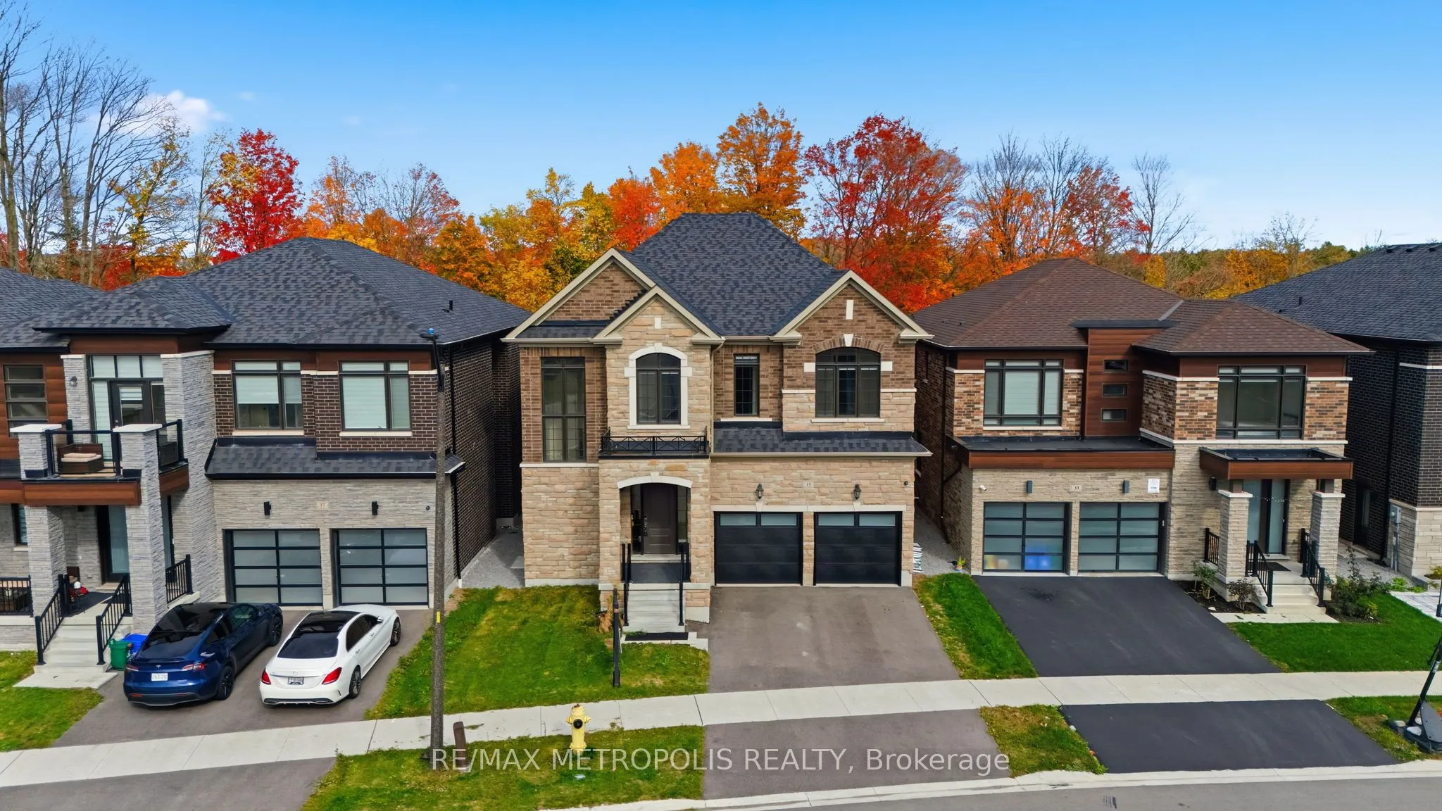 35 Fruitful Crescent, ON L1P 0N3