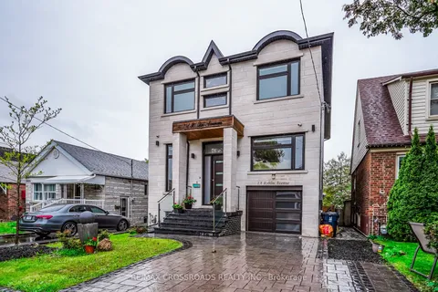 1A Roblin Avenue, ON M4C 3P7