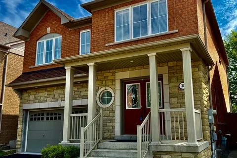 38 Ryder Crescent, ON L1Z 1X9