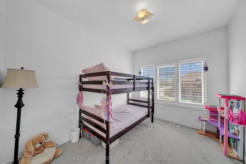 153 Coronation Road, ON L1P 0H5