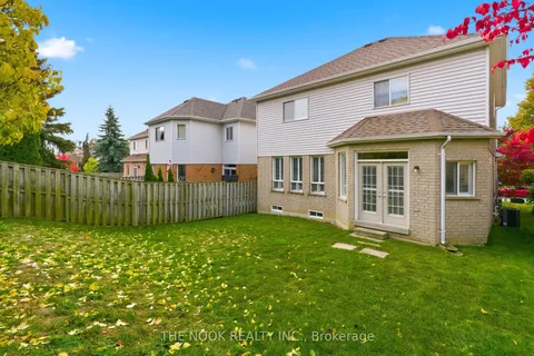 969 Ridgemount Boulevard, ON L1K 2M1
