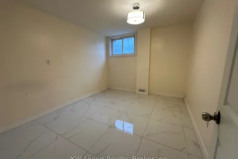 782 Liverpool Road, ON L1W 1S1