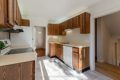 66 Painted Post Drive, ON M1H 1T2