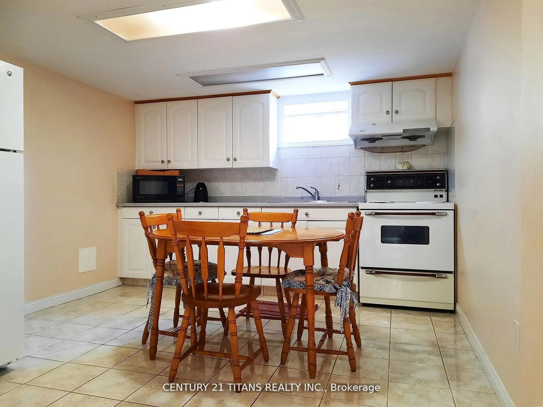 3 Saugeen Crescent, ON M1K 3M8