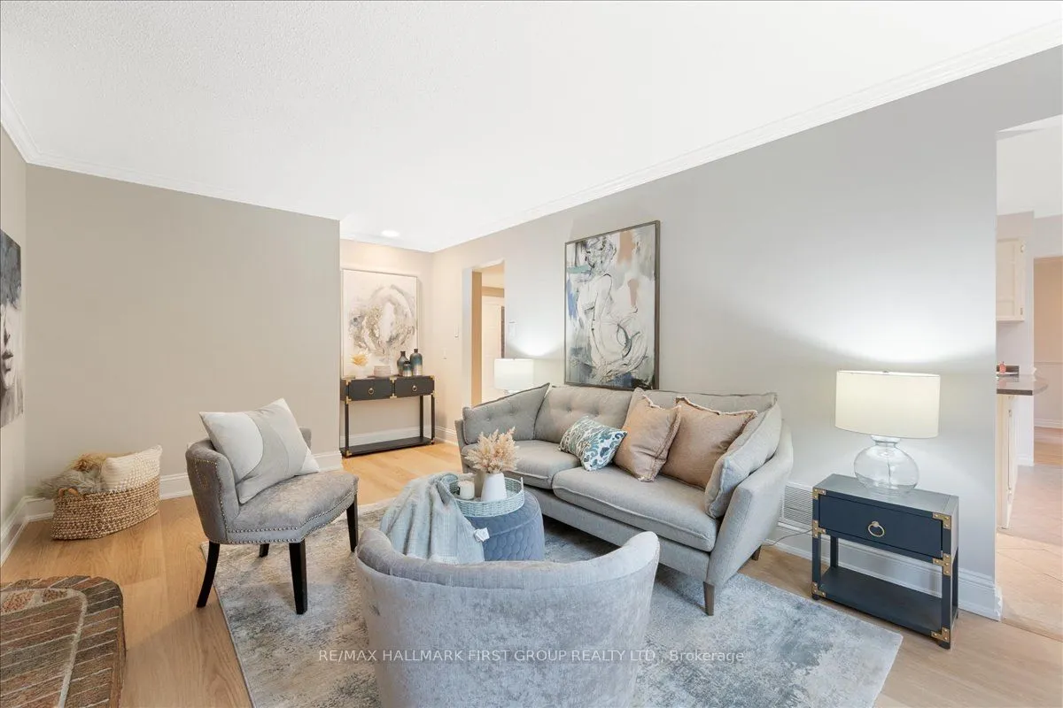 1239 Fieldstone Circle, ON L1X 1B9