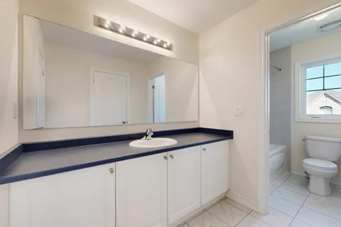 42 North Garden Boulevard, ON L9L 1B3