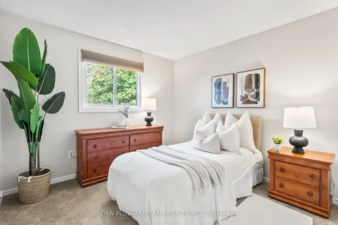 33 Delaney Drive, ON L1T 2K4