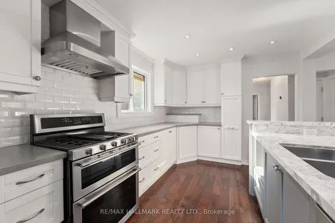 16 Stanwell Drive, ON M1P 4H5