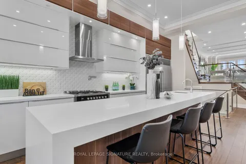 59A Bexhill Avenue, ON M1L 3B7