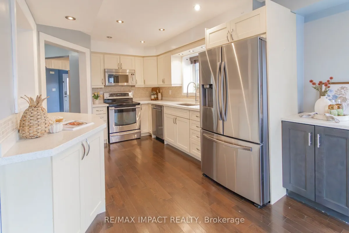 25 Bannister Street, ON L1C 5L6